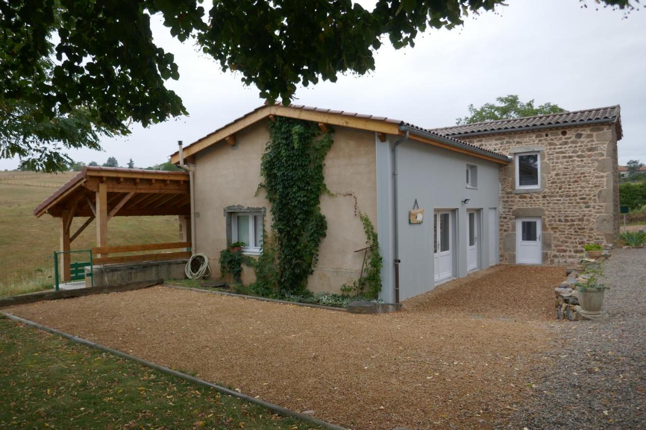 La Bergerie Des Moureres Villa Trezioux Exteriör bild